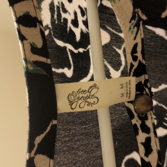 Long sleeve Free People floral dress - Picture 3 of 3